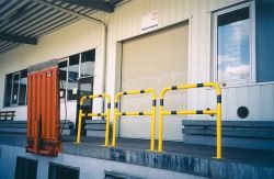 bezpe�nostn� ochrann� z�bradl� s nosn�kem 1000mm �luto�ern� 4