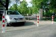p��klad um�st�n� z�bran vjezdu s uzamykateln�m �et�zem firmy KRAFT Servis s.r.o. - idealmarket.cz