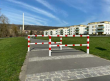 v�kyvn� z�vora na cesty s trojhrann�m uz�v�rem 2500mm 69 - pohled 1 - www.idealmarket.cz